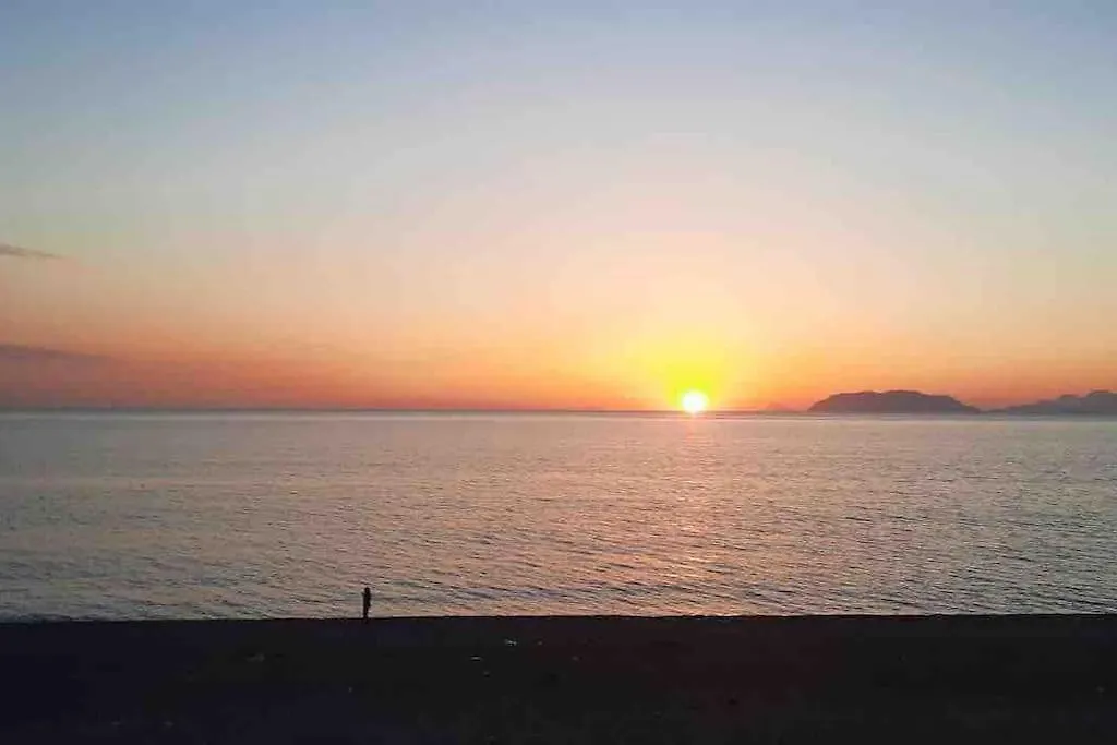 Apartment Appartamento Fronte Mare Sulla Riviera Di Ponente Milazzo